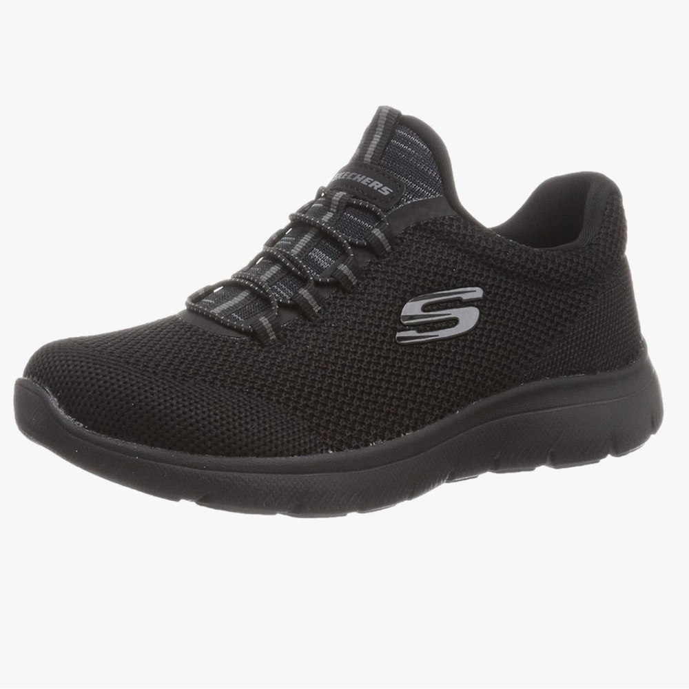 NIB WOMENS SKECHERS SHOES SIZE 8 WIDE!